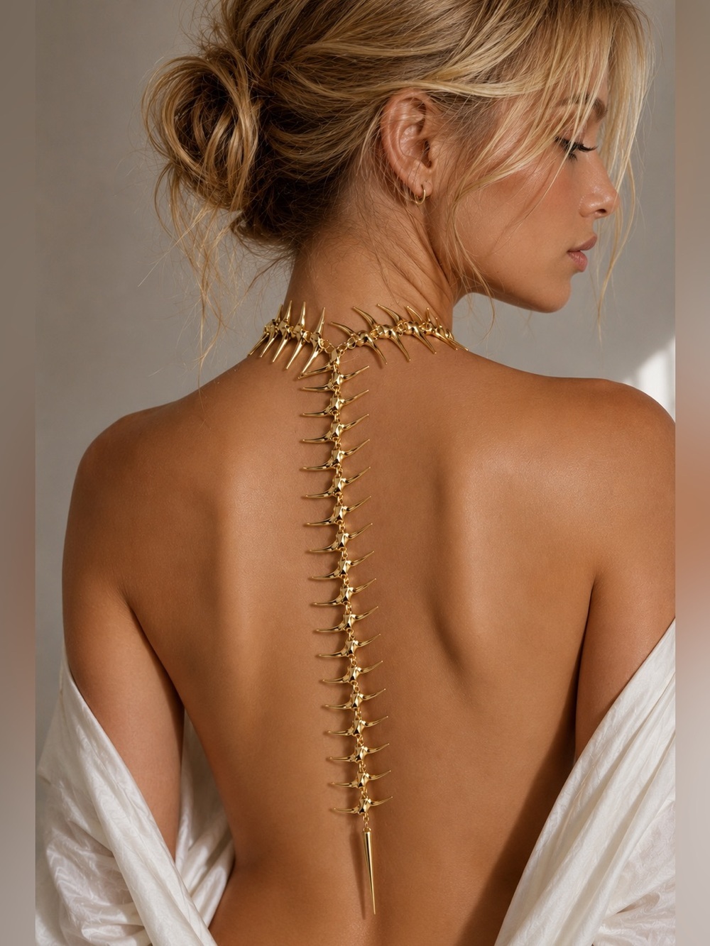 Gold Spine Back Chain Trendy Necklace